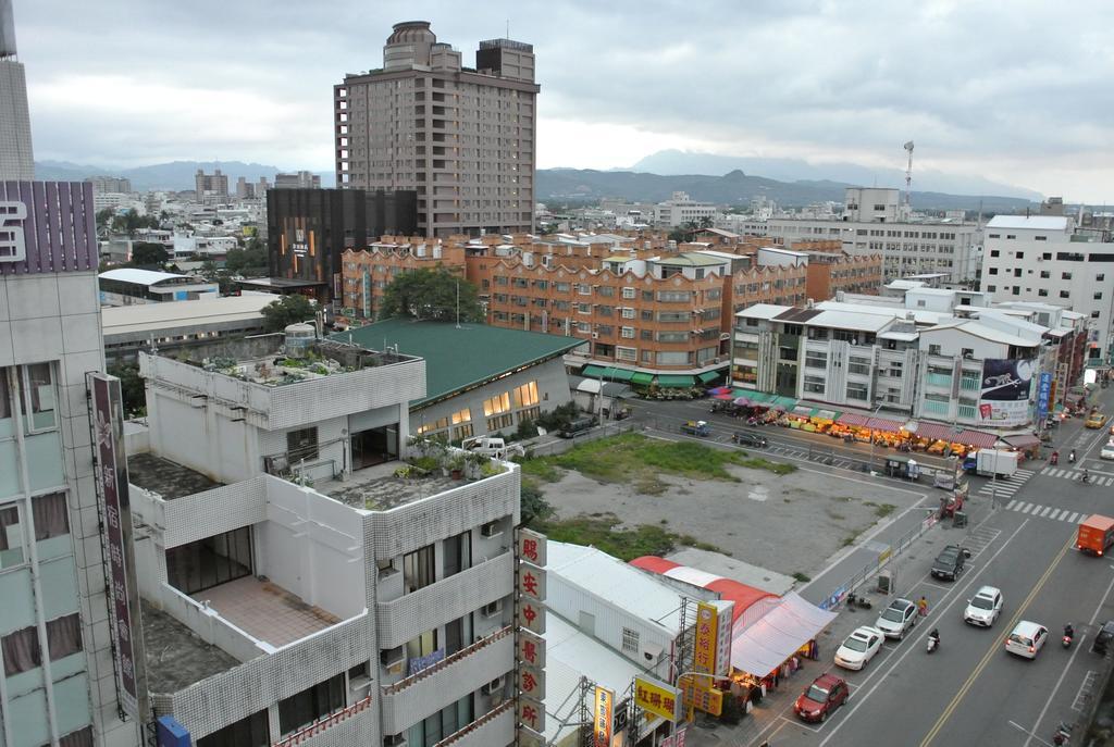 Melody Hotel T'ai-tung Esterno foto
