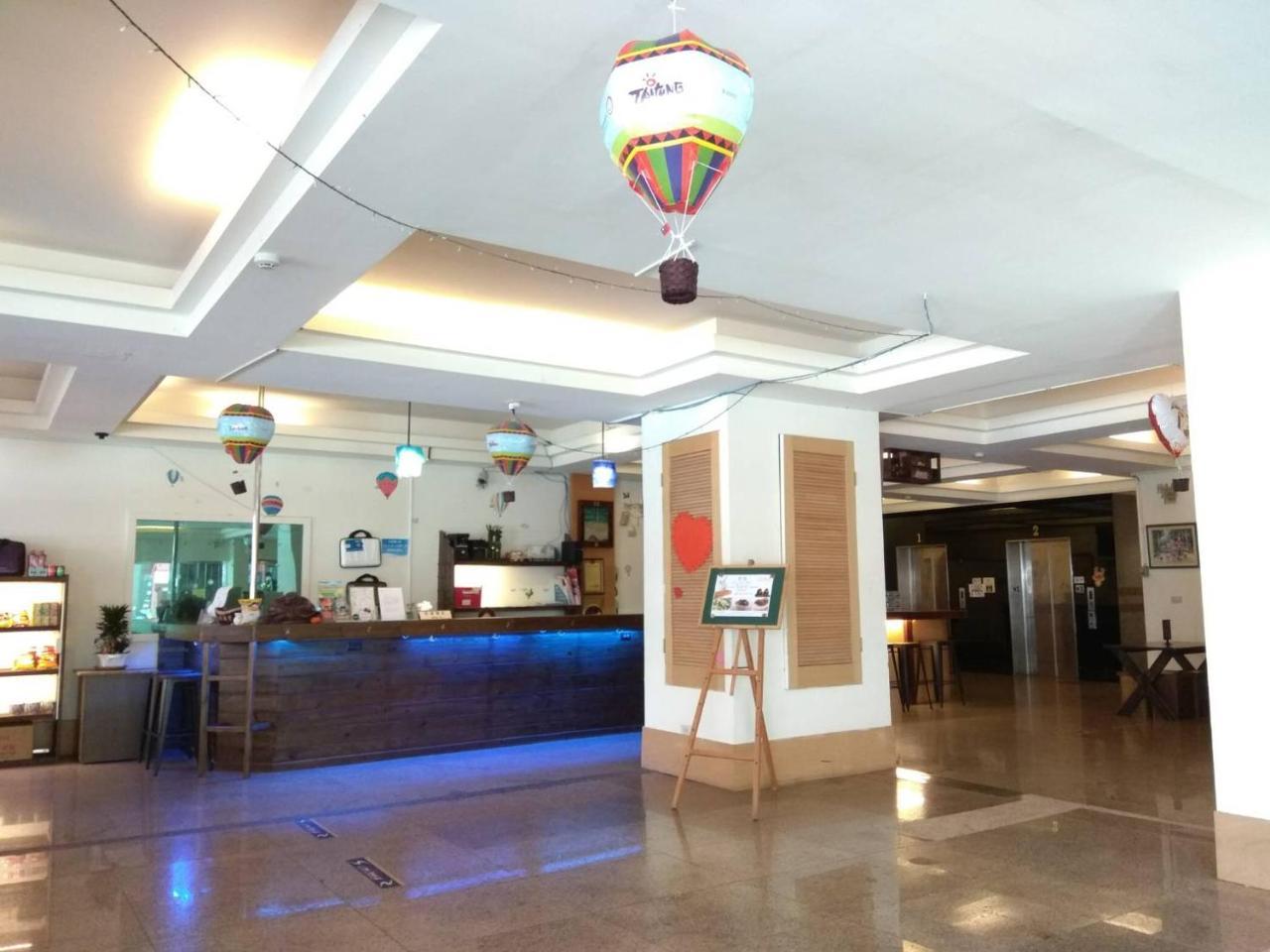 Melody Hotel T'ai-tung Esterno foto